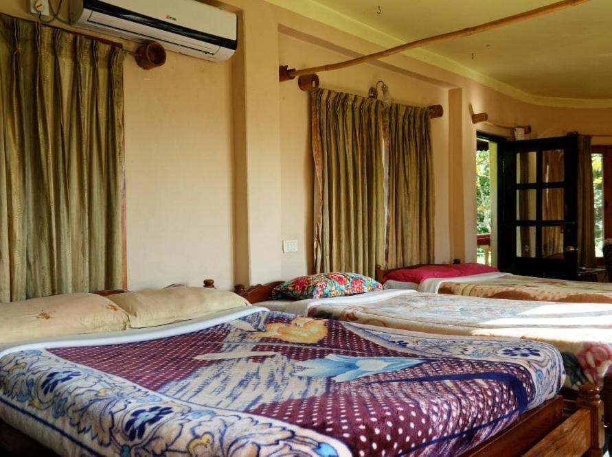 Castle Hotel Pokhara Exterior photo